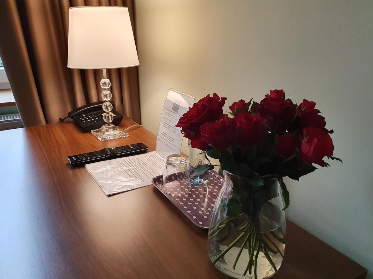 Hotel Siesta Świebodzin Cameră foto